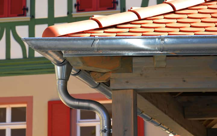 Long lasting steel gutters installation in Bradenton